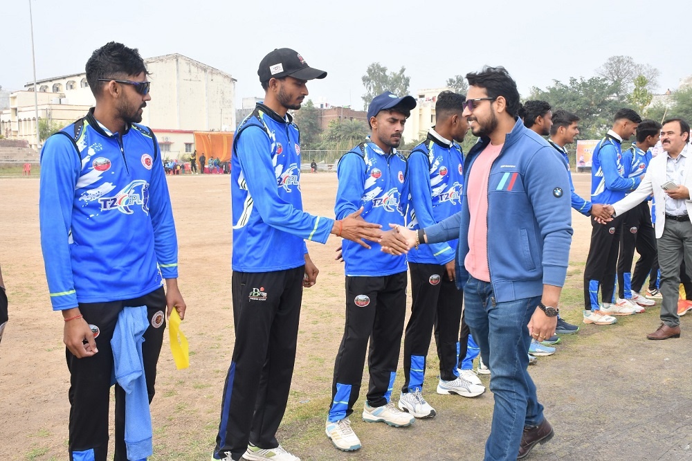 Cricket, Fierce encounter in Banda PremierLeague
