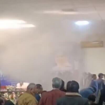 लखनऊ: Mayawati की प्रेस कांफ्रेंस में शार्ट सर्किट से अफरा-तफरी, सुरक्षाकर्मियों ने संभाली स्थिति