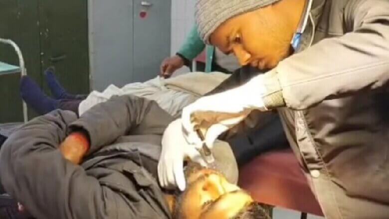 Mahoba: जेल में जंग-ठंडा पानी गिरने पर हत्यारोपी ने गैंगस्टर का गाल काटा-हड़कंप