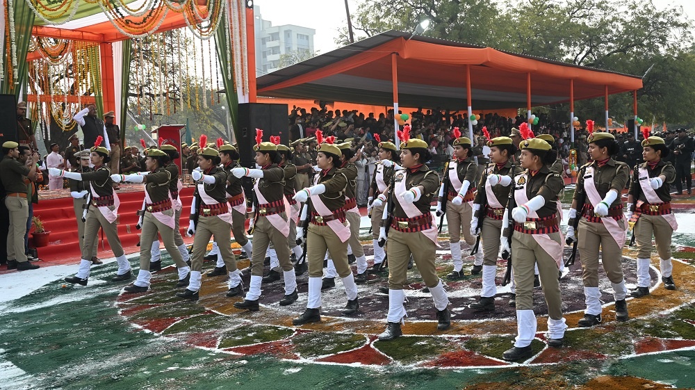 Banda: 77th RepublicDay celebrated with great pomp in Police Lines