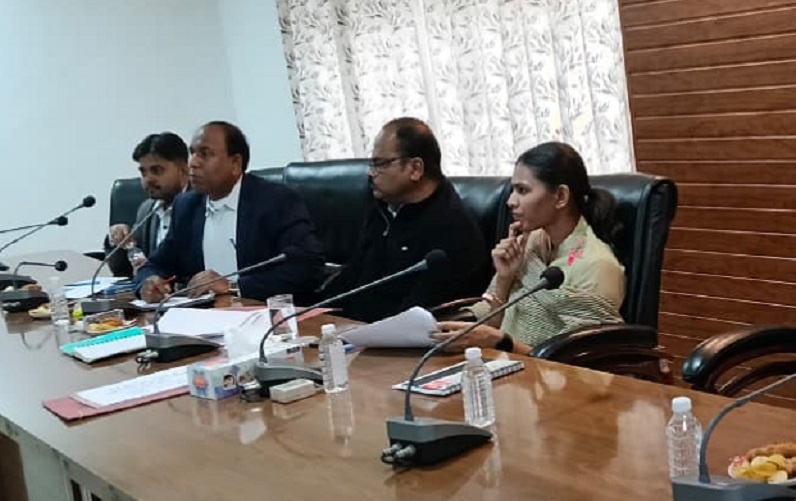 Banda DM held meeting with industrialists 