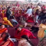 Banda: दुनिया चांद पर और बांदा में भूत नाचें..चर्चा में पं. धीरेंद्र शास्त्री की कथा