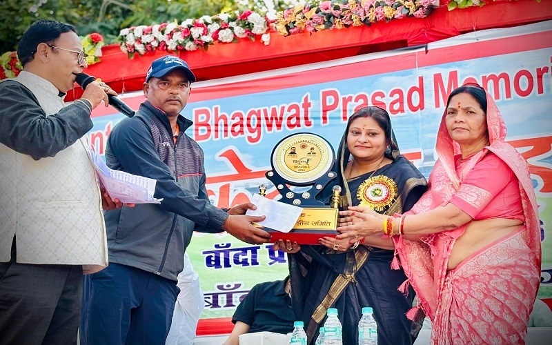 Banda Premium League-5 organized in grand manner guests gave awards