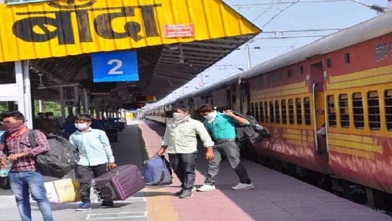 Another train suicide in Banda..now girl student jumped in front of train 