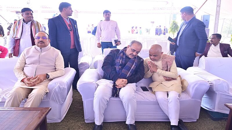 Banda: ex bjp president and minister arrived to pay tribute to mother of PMModi's ps 