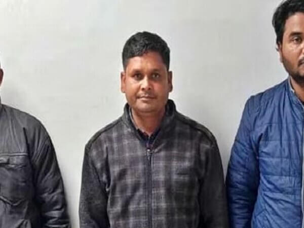 यूपी: CBI ने रिश्वतखोर बैंक मैनेजर-फील्ड अफसर समेत 3 को किया गिरफ्तार-जेल