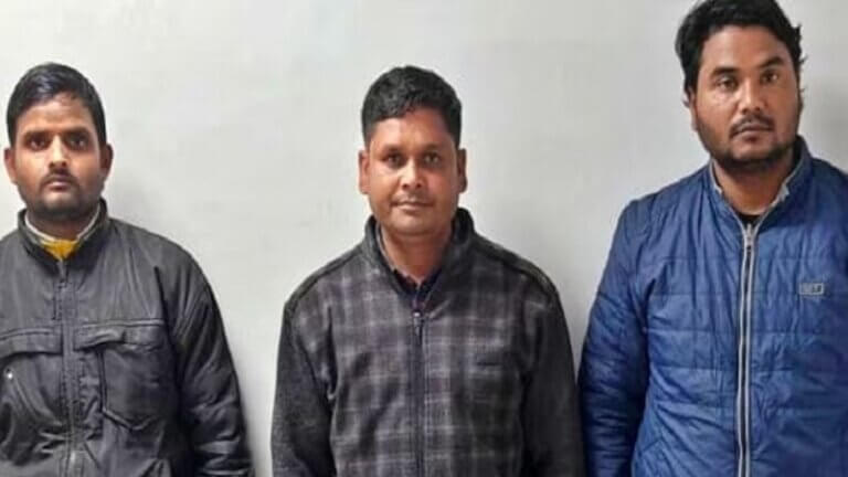 Bijnor CBI's anti-corruption team arrested three people-including bribe-taking bankmanager