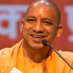 सीएम योगी की बड़ी घोषणा, शिक्षामित्रों को अब 18 हजार..