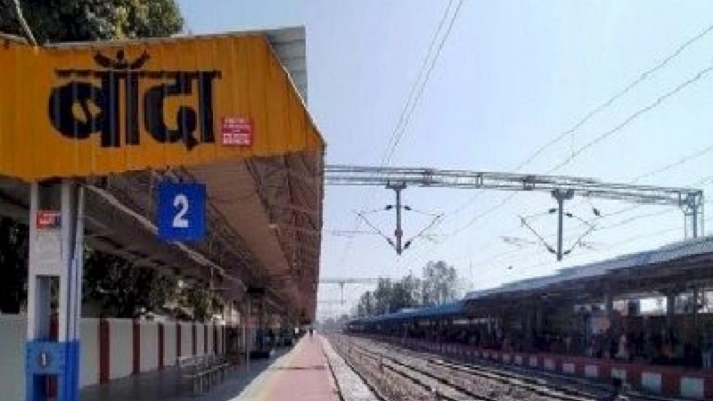 Youth dies after being hit by train in Banda