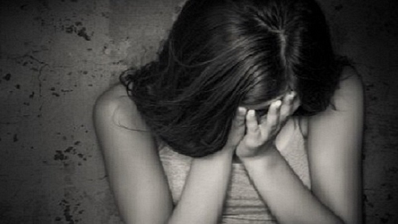 in Lucknow Tuition teacher rapes girl student FIR logged-arrested