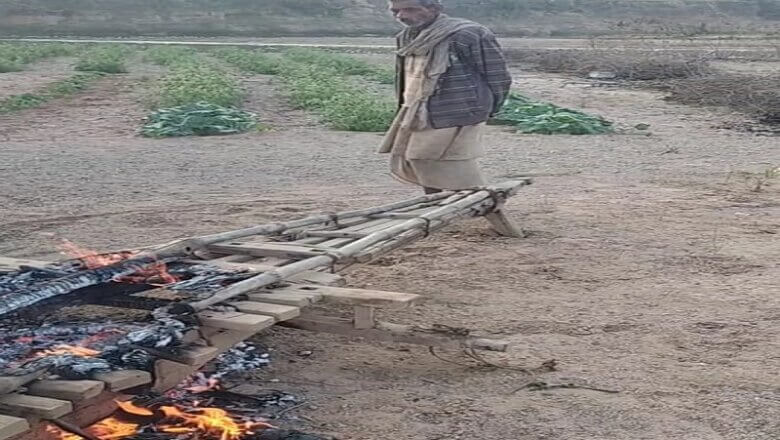 गुंडागर्दी: बांदा में वन कर्मियों ने गरीब किसान की बैलगाड़ी फूंकी-जांच शुरू