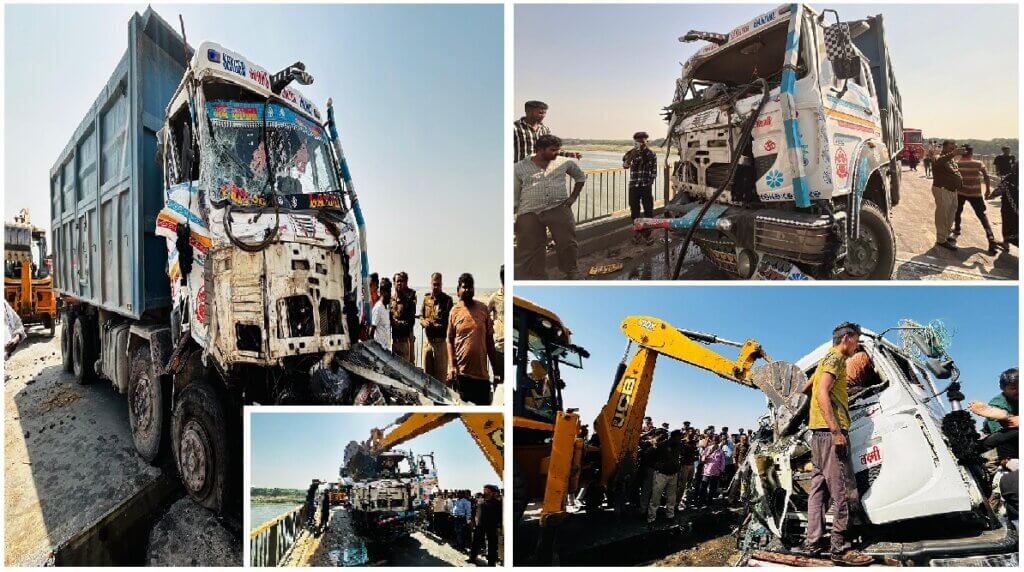 Two dumpers collide on Yamuna bridge in Banda