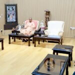 सीएम योगी ने की उच्चस्तरीय बैठक-24 घंटे में किसानों को राहत के निर्देश