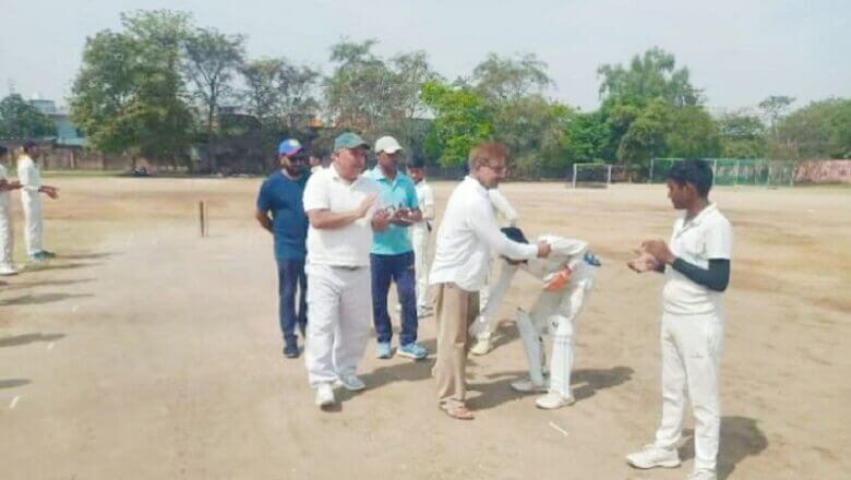 Cricket: बांदा स्टेडियम में क्रिकेट कैंप का शुभारंभ, 23 खिलाड़ी शामिल