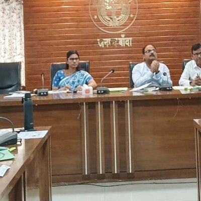 बांदा DM ने जिला पोषण समिति की बैठक में दिए ये निर्देश..