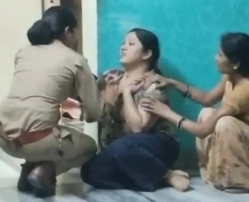 Kanpur: father murders 11-year-old twin daughters-arrested