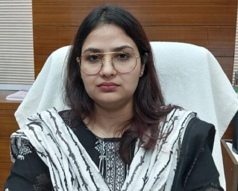 in UP 24 more IAS officers transferred-Kavita meena became DM Hapur 