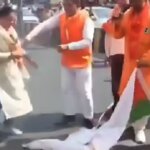 यूपी: सपा झंडा जला रही BJP महिला नेता के दुपट्टे में लगी आग, अनहोनी..