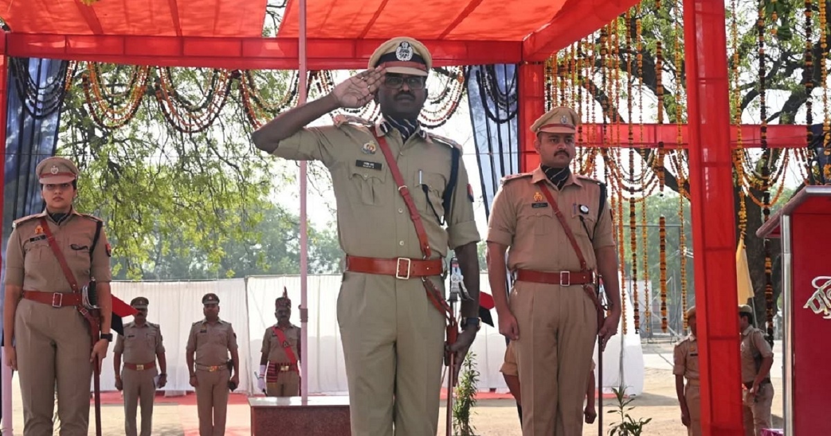Passing out parade of trainee constables in Banda
