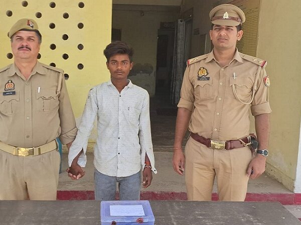 देखन में छोटे लगें…बांदा पुलिस ने पकड़ा एक और तमंचेबाज