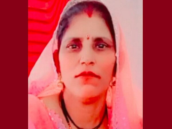 बांदा: दर्दनाक हादसा, अवैध रिफलिंग सिंलेडर से आग में जलकर महिला की मौत