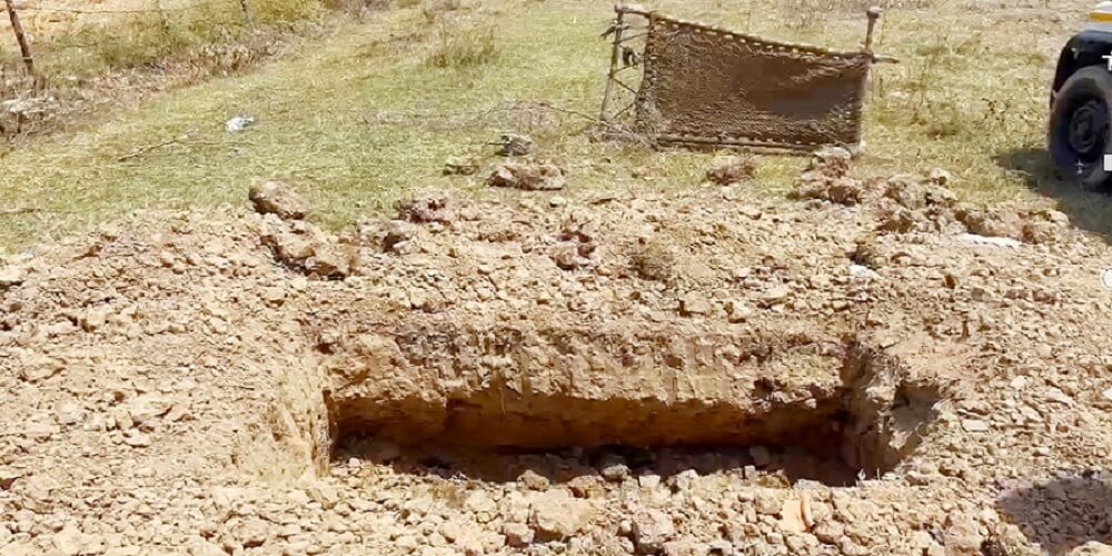 Banda: Deadbody exhumed from grave