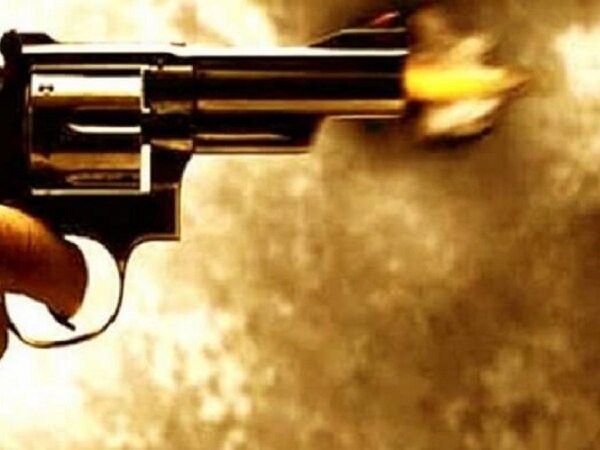 BreakingNews: बांदा में मुनीम को गोली मारी-खैराडा क्रासिंग के पास घटना