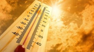Severe heat and heat wave alert in UP for 3 days