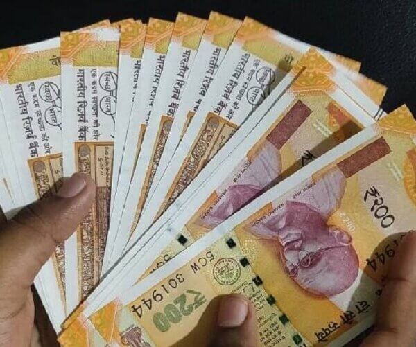 Post Office Scheme: पति-पत्नी के लिए बेस्ट सेविंग प्लान! 5 लाख निवेश पर हर महीने गारंटीड इनकम 