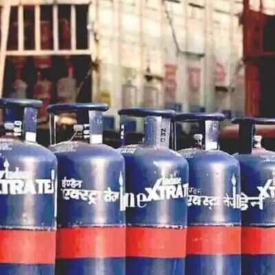 महंगाई की बड़ी मार, LPG कमर्शियल सिलेंडर 993 रुपए महंगा, अब 3000 का..