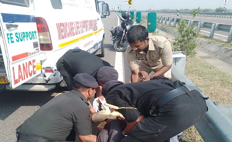 Uncle dies nephew critical in accident on in Banda 