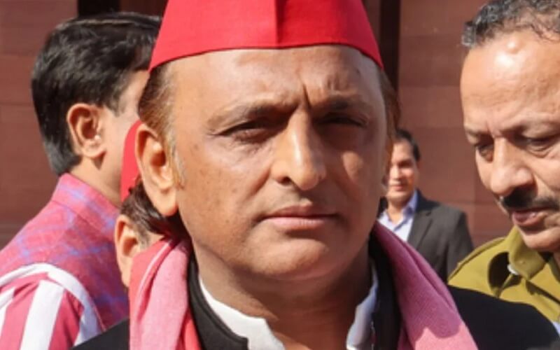 Case against 3 for making indecent remarks on AkhileshYadav's daughter