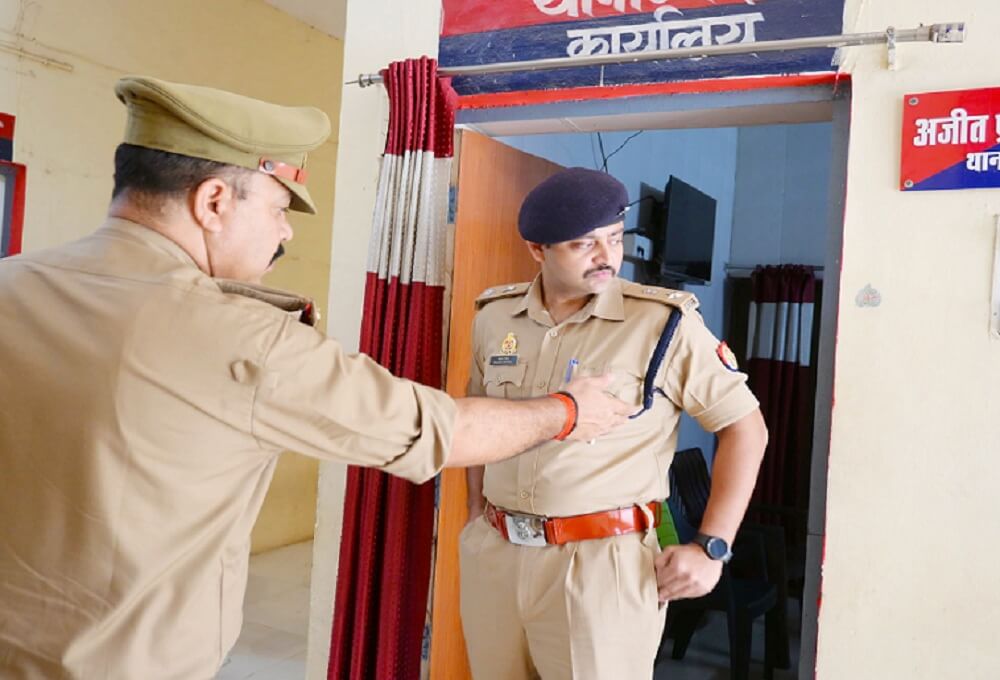 Father kills daughter at Police Station in Banda