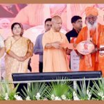 उन्नाव में सीएम योगी ने दी करोड़ों की सौगात और विपक्ष पर तीखा हमला