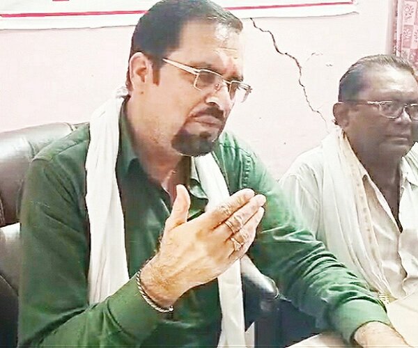 बांदा: कांग्रेस जिलाध्यक्ष ने मांगा शिक्षामंत्री का इस्तीफा