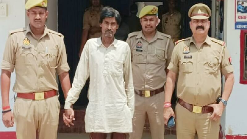 in Banda Son kills mother police arrest him