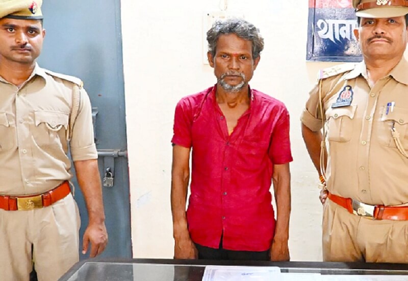 Father kills daughter at Police Station in Banda