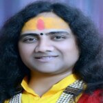 यूपी: रेप आरोपी कथावाचक पवन देव महाराज पर 15 हजार का ईनाम