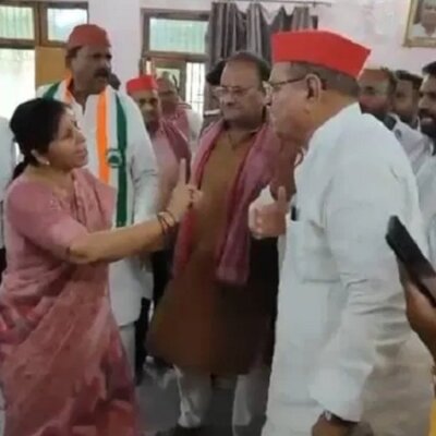 बांदा सपा में संग्राम, आपस में भिड़े सांसद और विधायक, सामने आई गुटबाजी