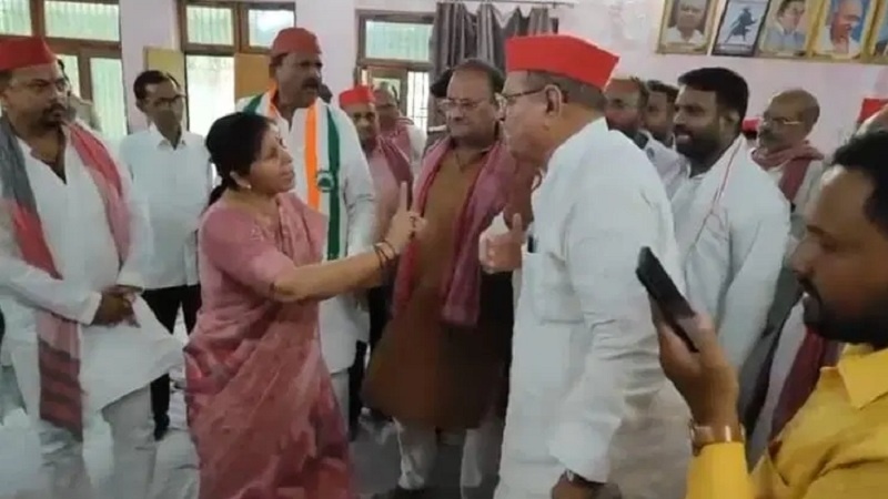 videoviral-sp-mp-and-mla-clash-in-banda