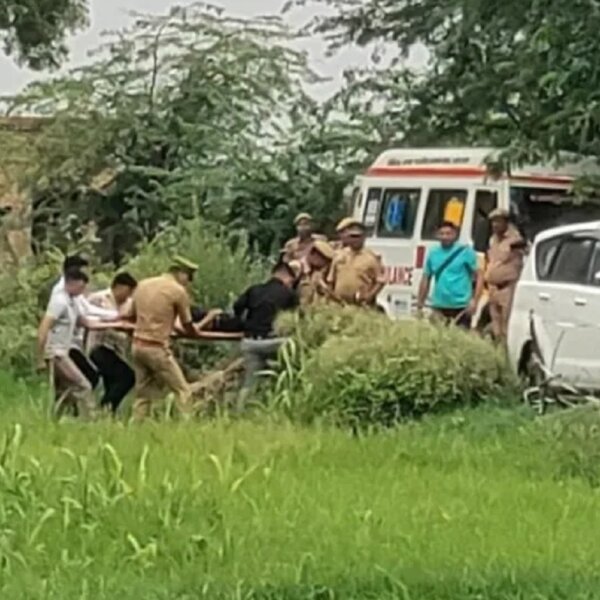 यूपी में बड़ा एनकाउंटर, दो बदमाश ढेर-दो सिपाही भी घायल-एक रेफर