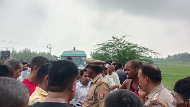 सीतापुर में दो कांवड़िए हाईटेंशन लाइन की चपेट में आए, 2 की मौत, 3 की हालत गंभीर