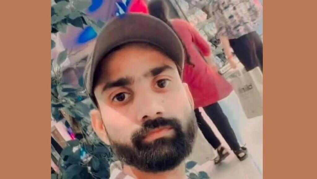 रेलवे ट्रैक पर मिले शव की खबर में मृतक युवक दीपेश यादव