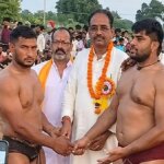 बांदा: जसपुरा के नरजिता के सिद्ध बाबा प्रांगण में रोचक दंगल