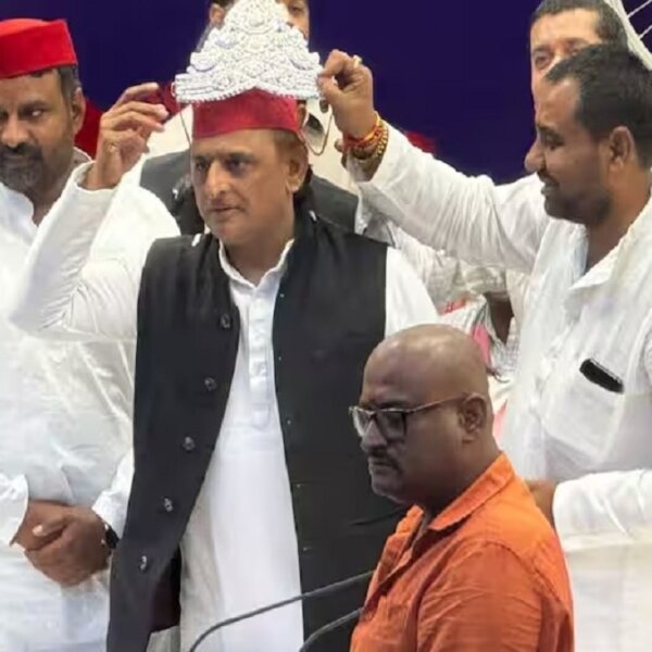 बांदा: सपा में शामिल हुए मयंक द्विवेदी, सदर की सियासत में हलचल
