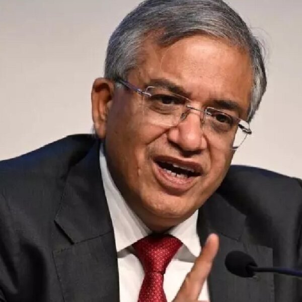 विवादों के बीच CEC ज्ञानेश कुमार का यूपी दौरा टला, मेरठ-वाराणसी में होने थे कार्यक्रम