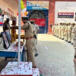 प्रतापगढ़ जेल में गूंजे बापू और शास्त्री जी के नारे, स्वच्छता की ली गई शपथ