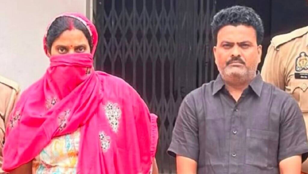 मिड डे मील घोटाले में सीतापुर पुलिस द्वारा गिरफ्तार पति-पत्नी
